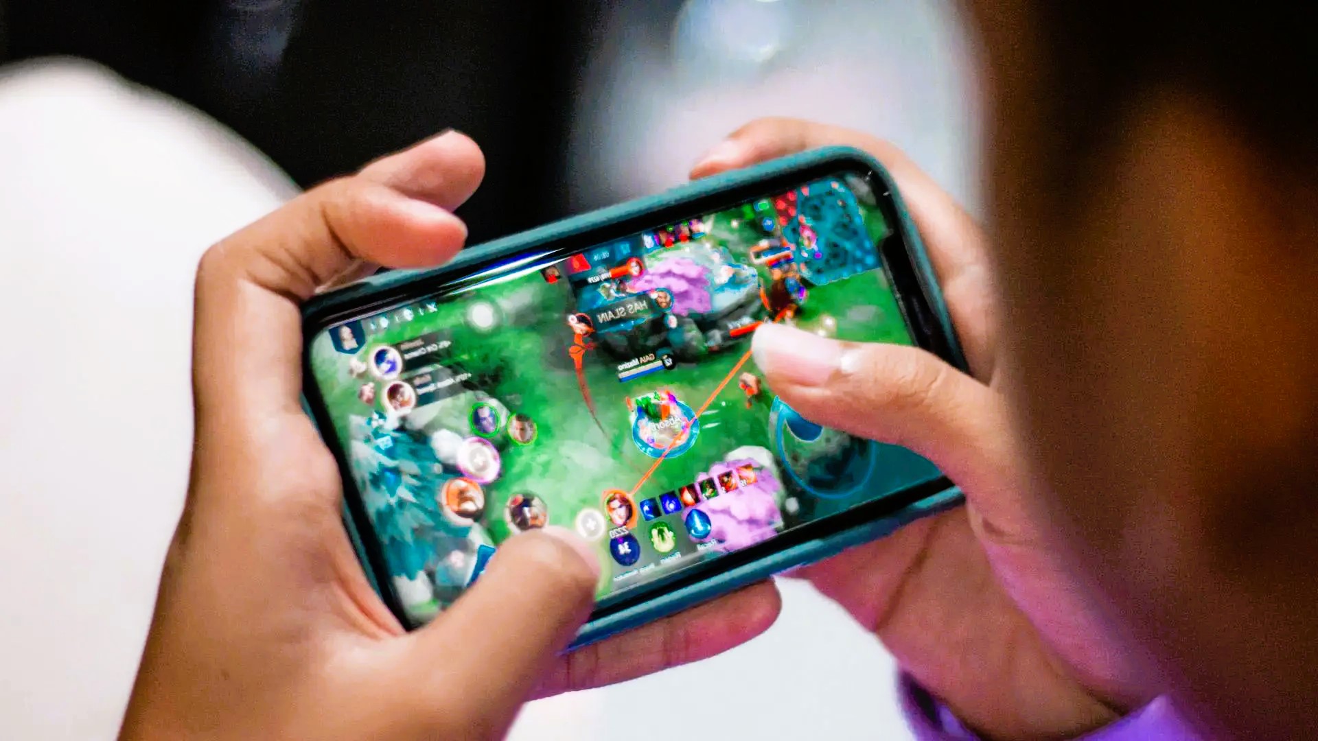 Top 5 Mobile Gaming Experiences That Will Impress Your Guests