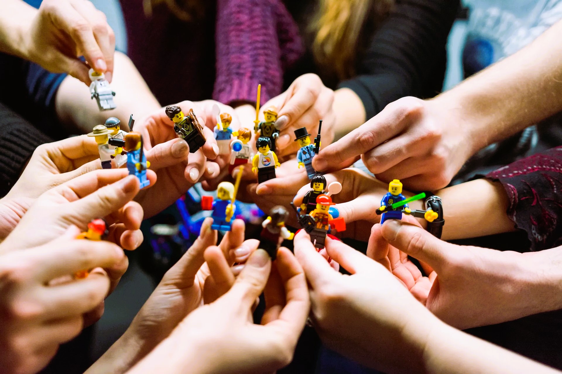 Gamifying Corporate Events: How Video Games Can Help Build Team Spirit